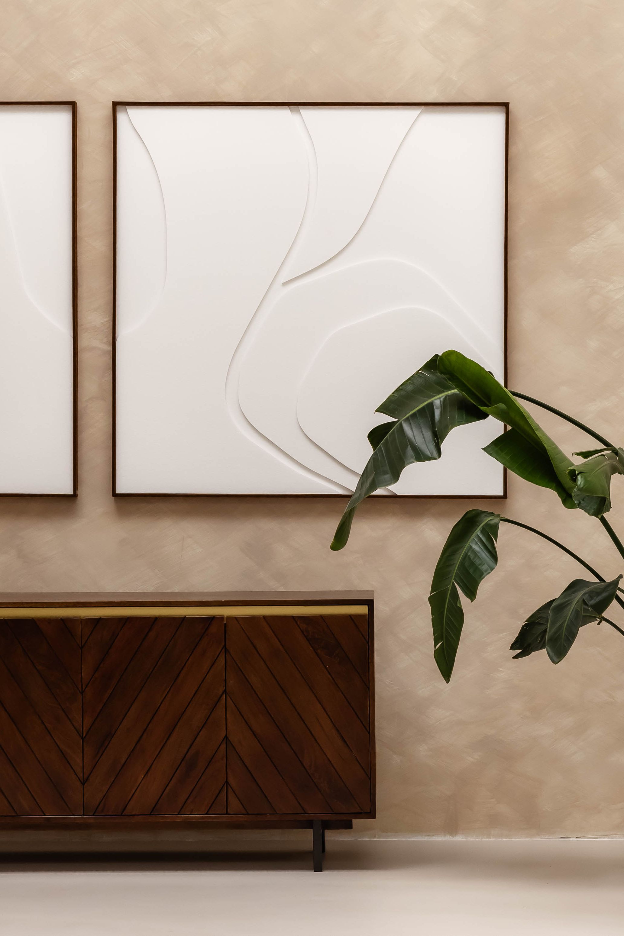 Noé & Noah combi square 120 x 120 cm, kunstwerk: Ivory, lijstkleur: Earthy Beige (133 & 134) Atelier opruiming