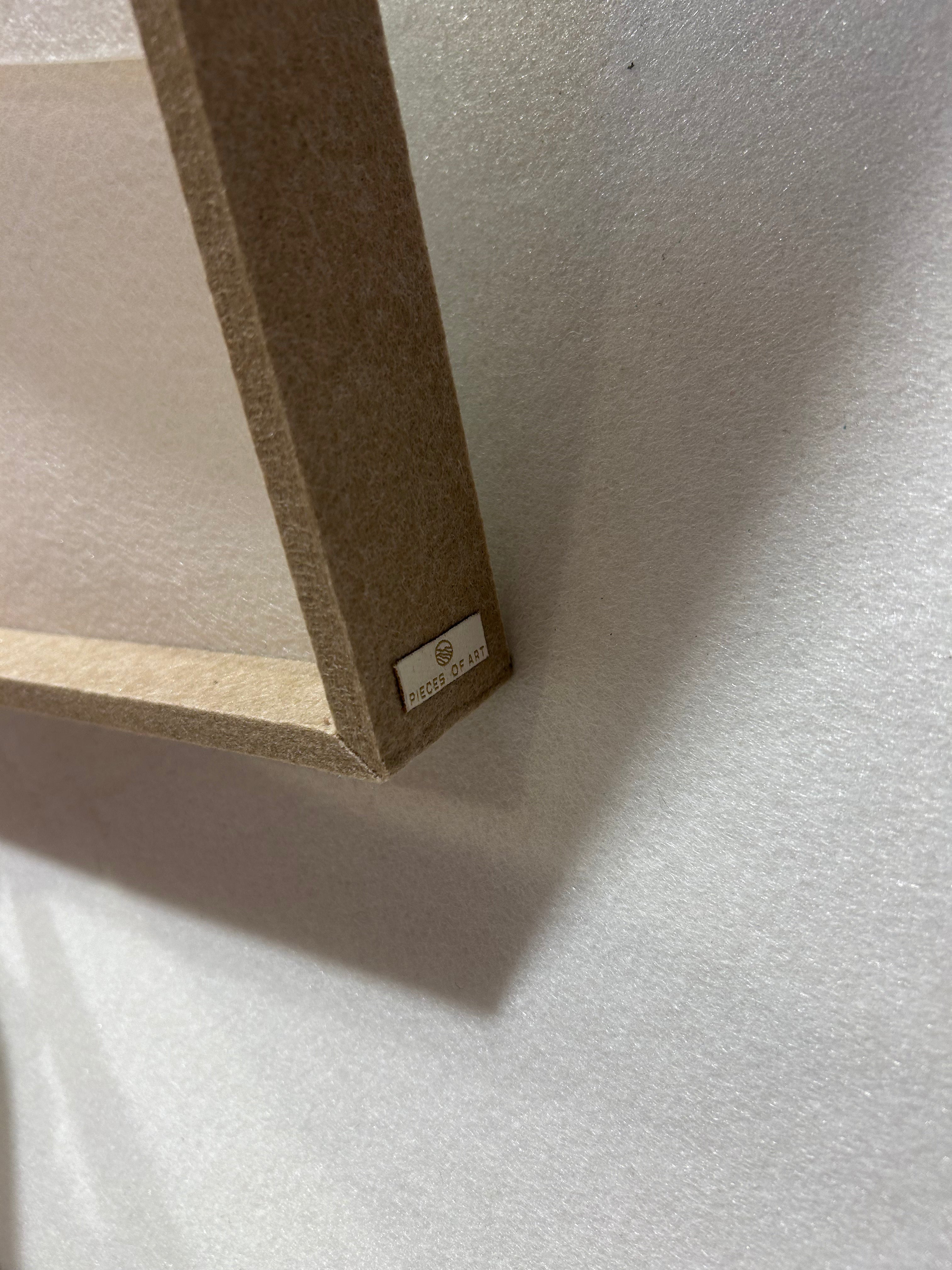 Noé 120 x 180 cm kunstwerk: Ivory, lijstkleur: Earthy Beige (150) Atelier opruiming
