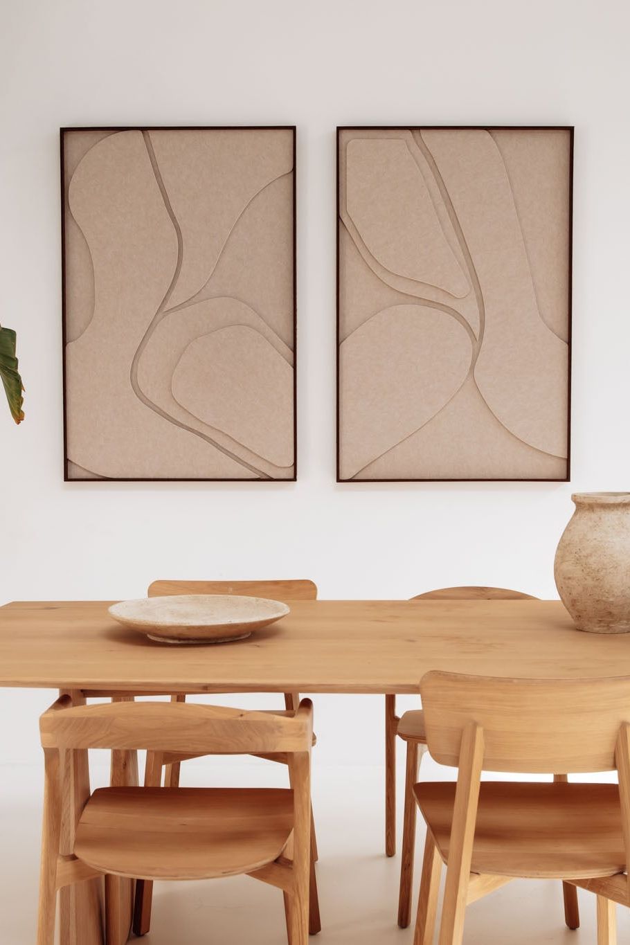 Noé & Noah combi 60 x 80 cm, kunstwerk: Beige, lijstkleur: Walnut (109 & 110)
